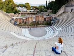 From Naples: Sorrento, Positano & Pompeii Guided Tour